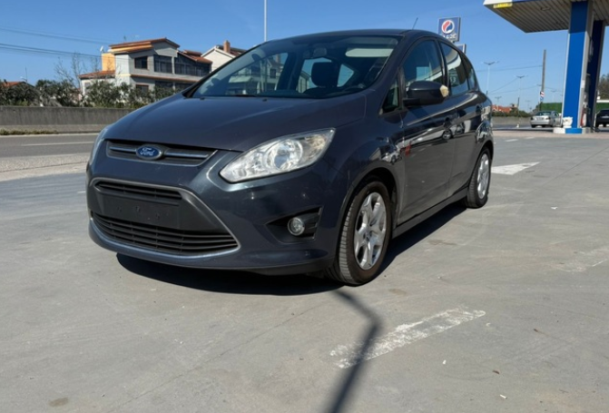 Ford C-MAX Energi for rent