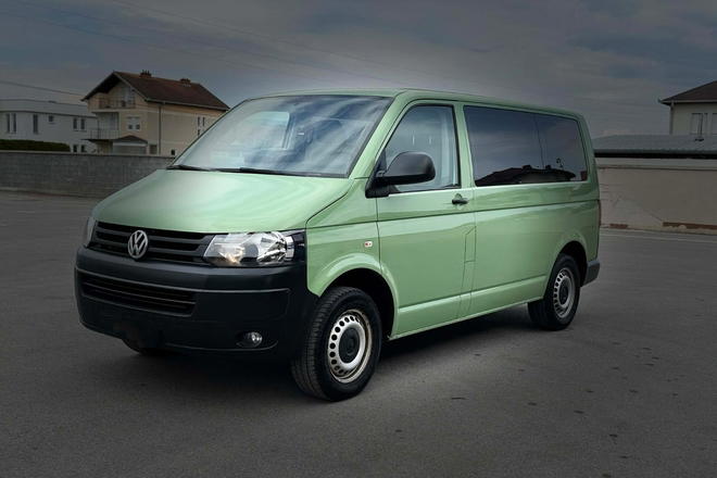 Volkswagen Transporter RentX Albania