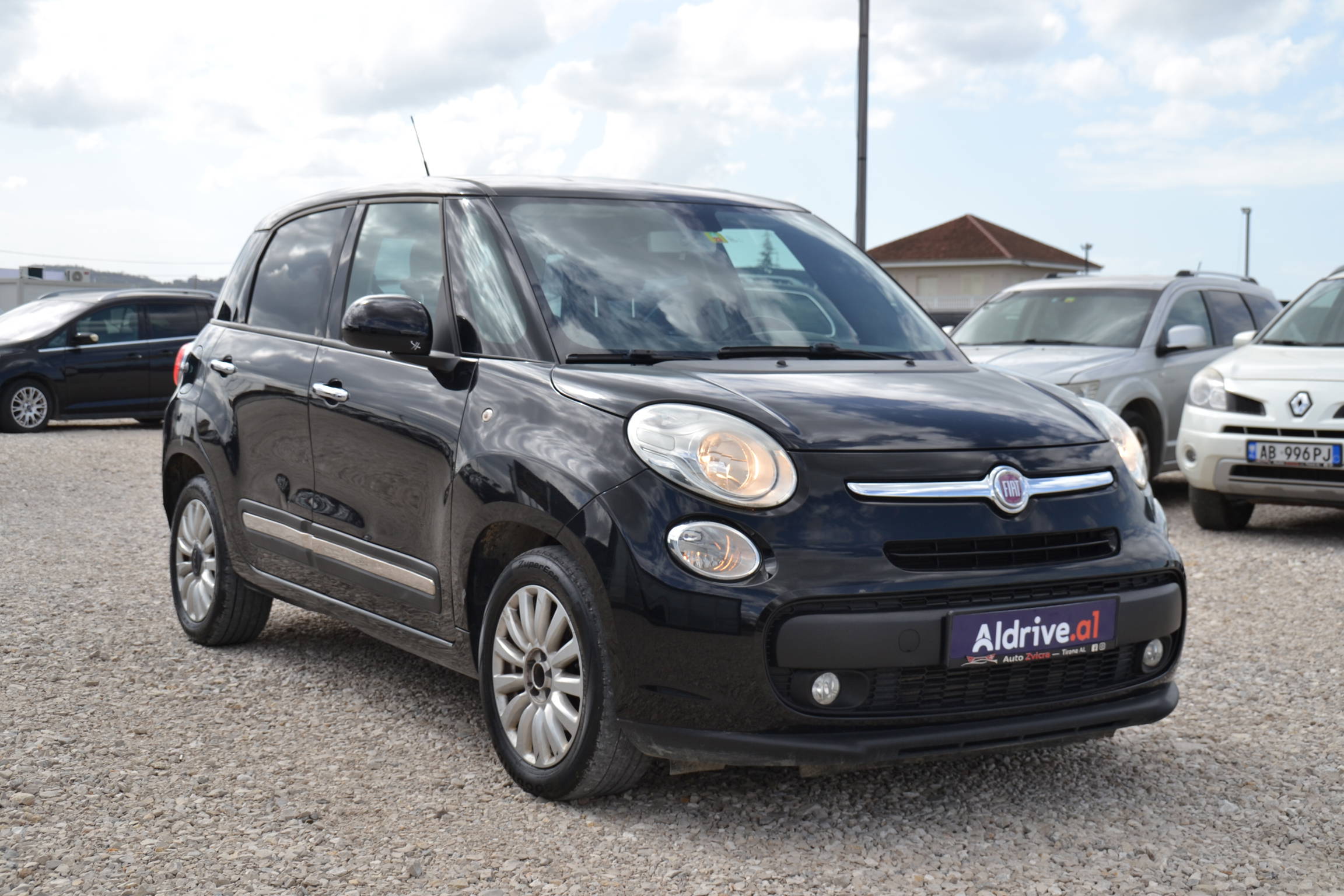FIAT 500L - photo 4