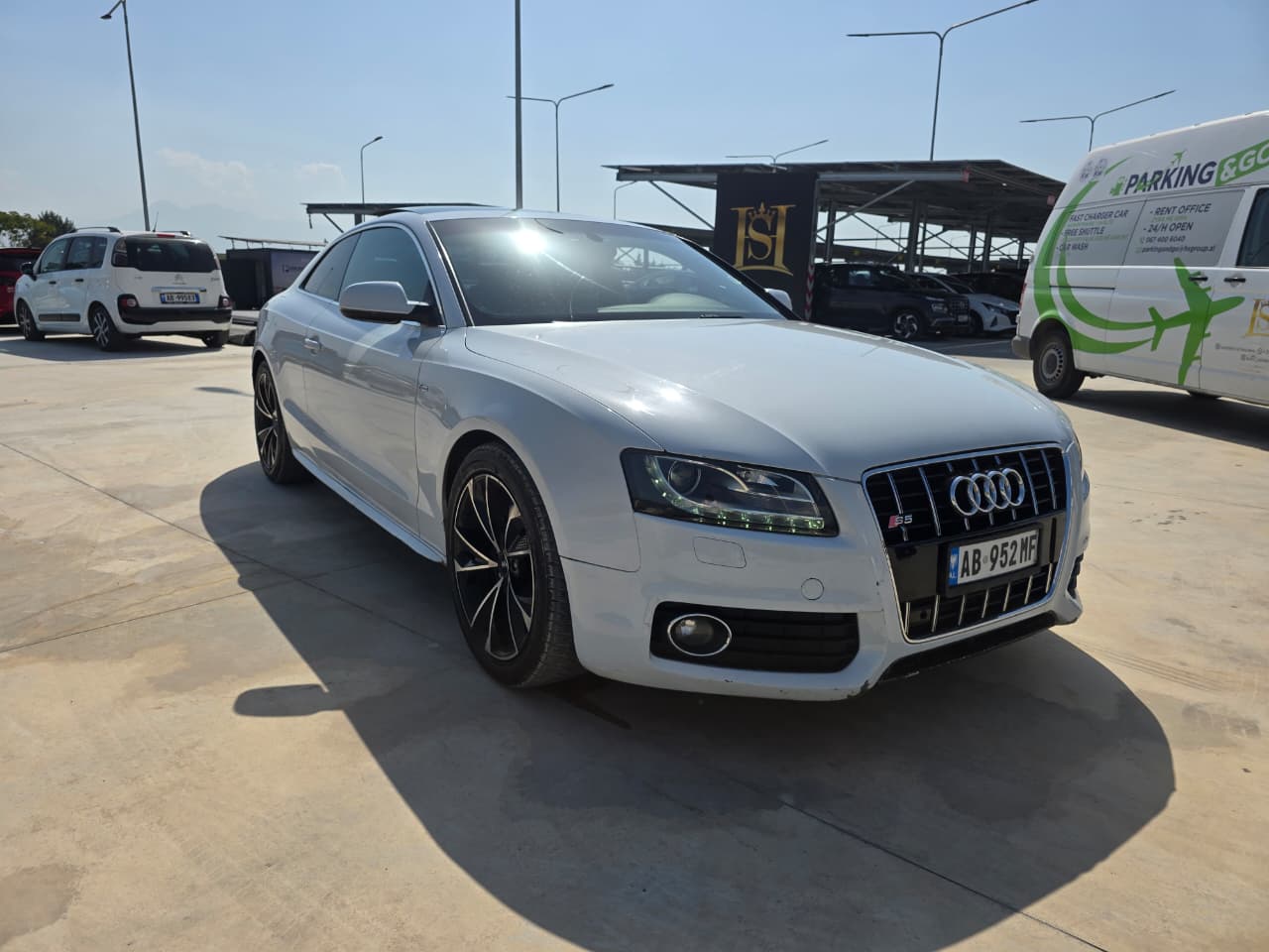 Audi A5 RentX Albania