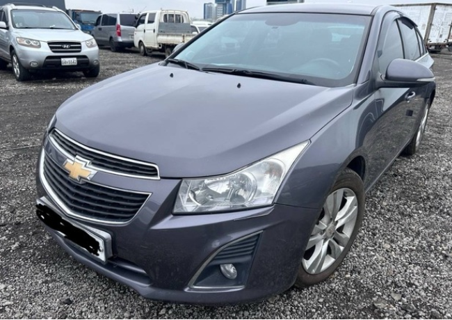 Chevrolet Cruze - main photo