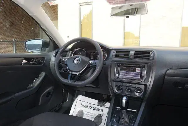 Volkswagen Jetta RentX Albania
