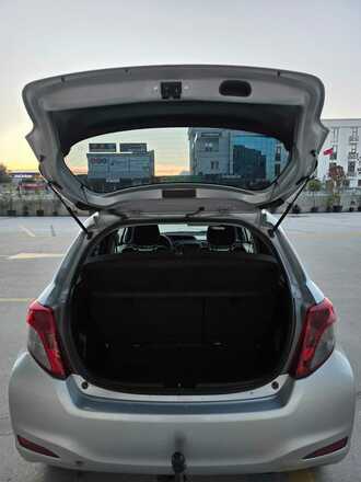 Toyota Yaris - photo 4