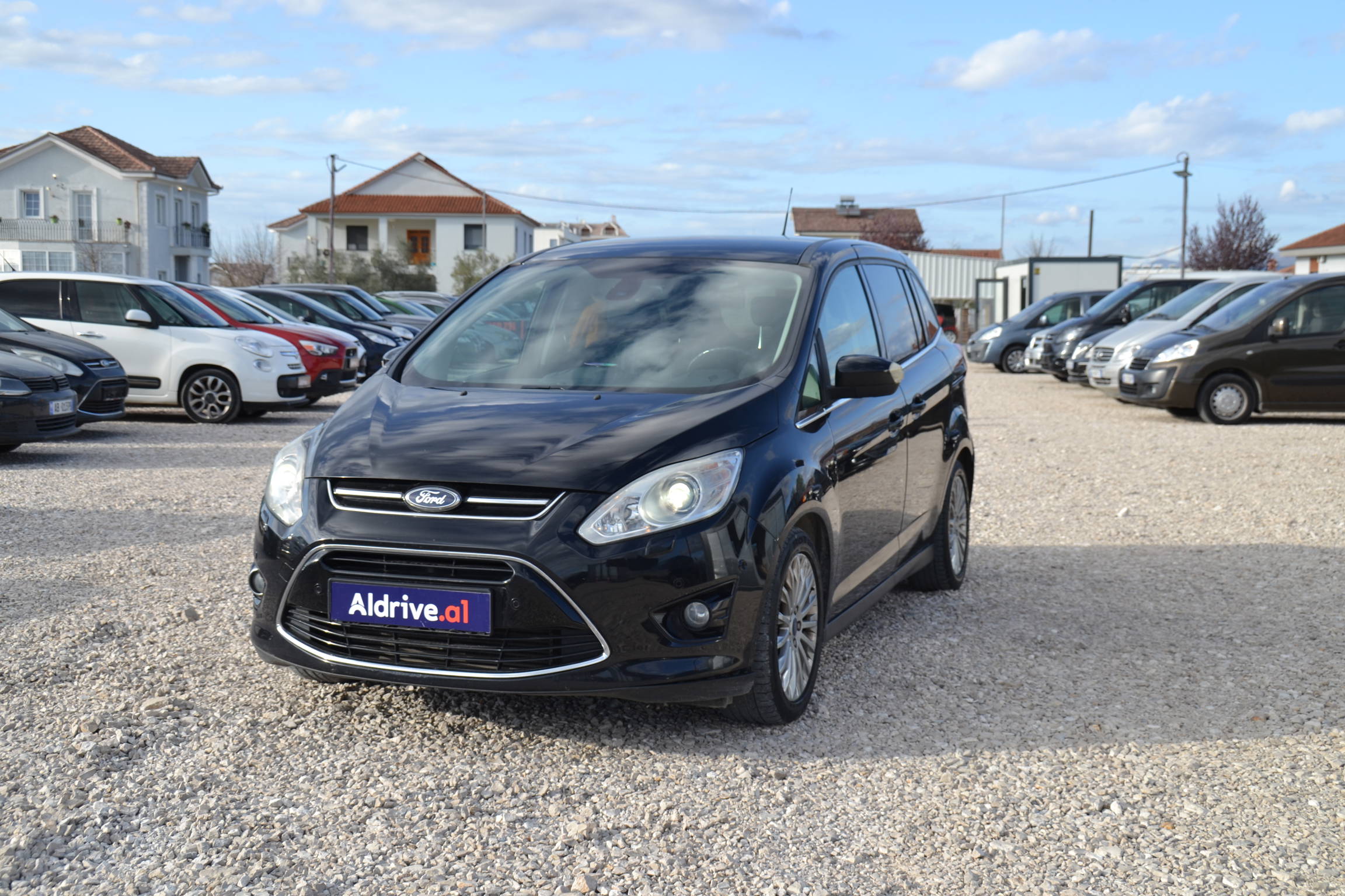 Ford C-MAX Energi - main photo