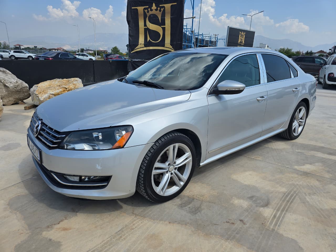 Volkswagen Passat RentX Albania