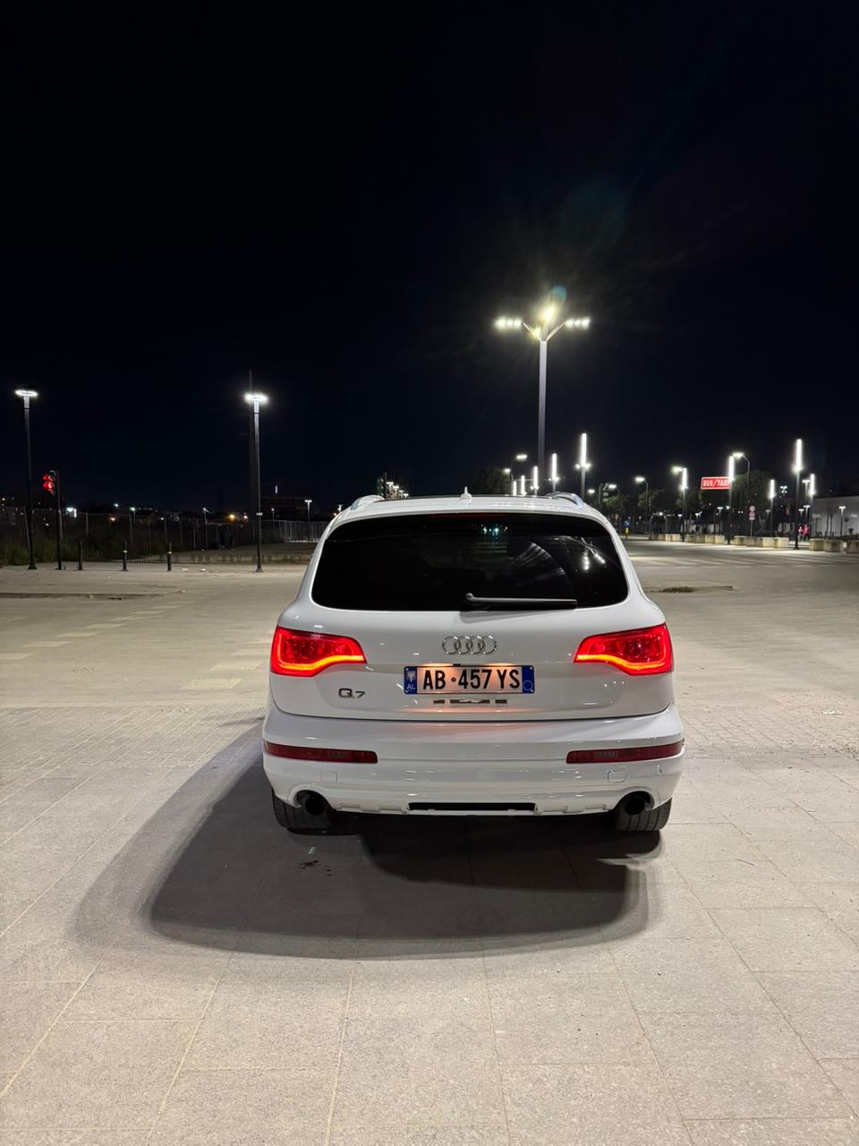 Audi Q7 - photo 4
