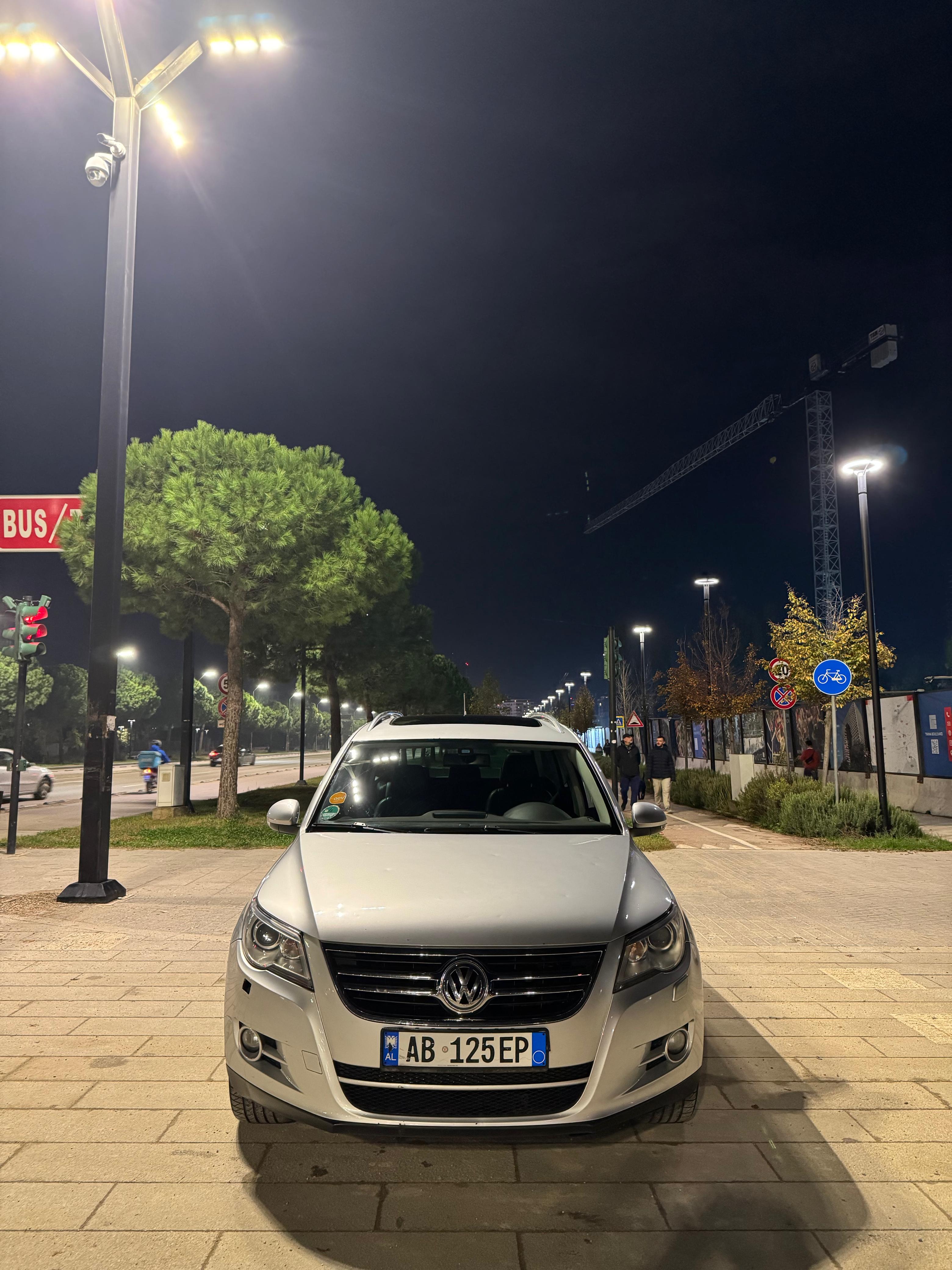 Volkswagen Tiguan for rent