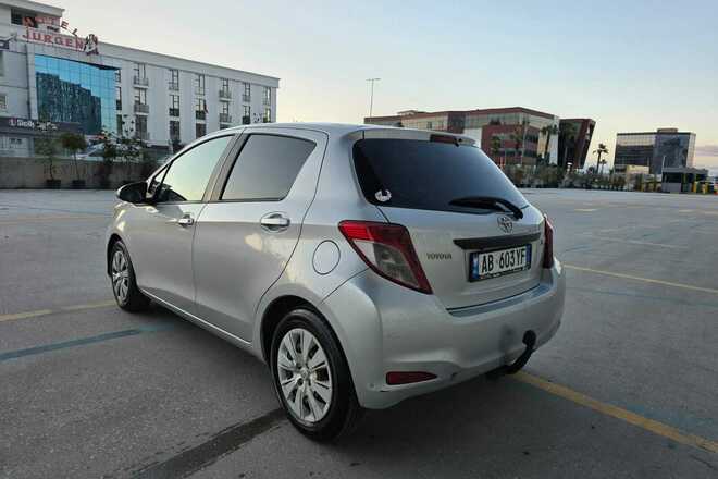 Toyota Yaris RentX Albania