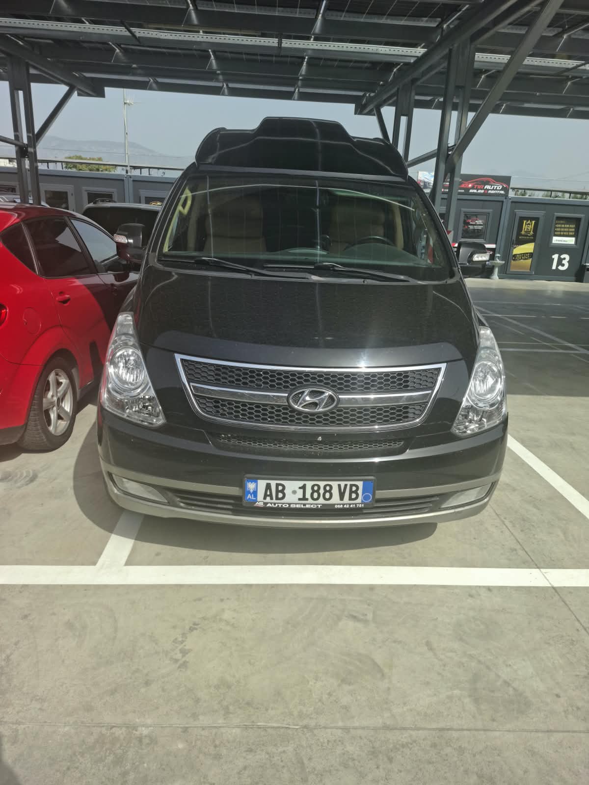 Hyundai Starex for rent