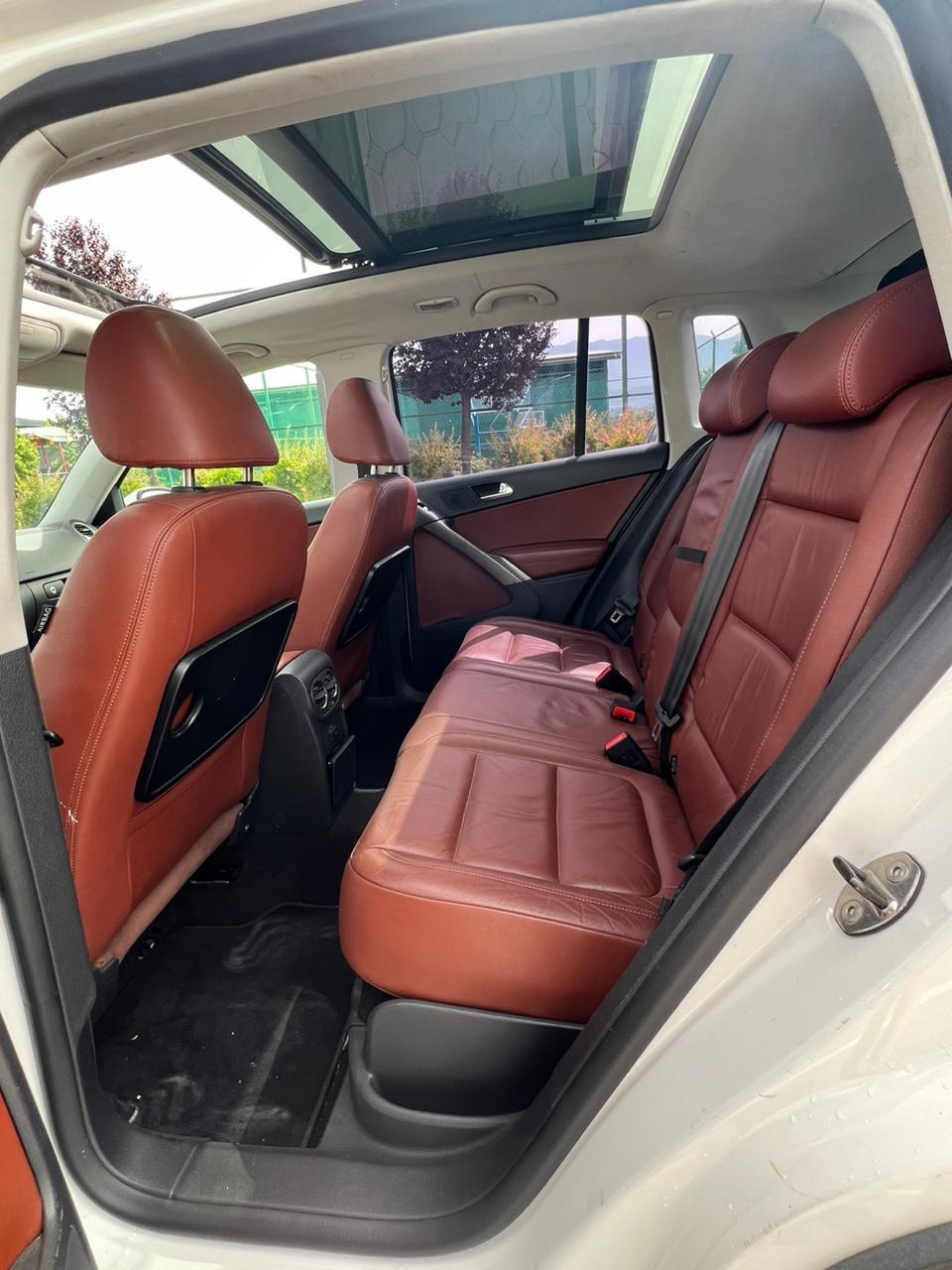 Volkswagen Tiguan - photo 4