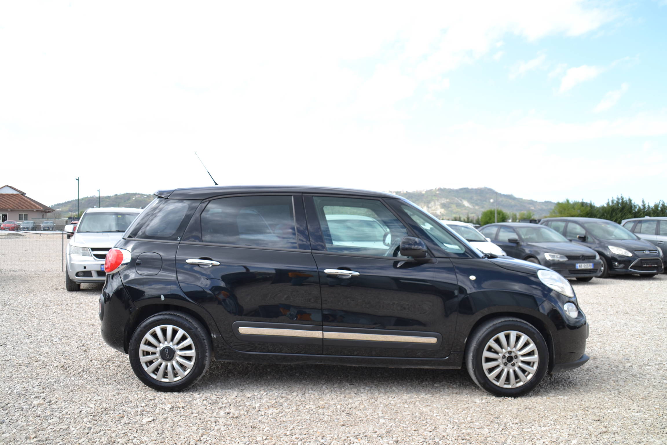 FIAT 500L - photo 3