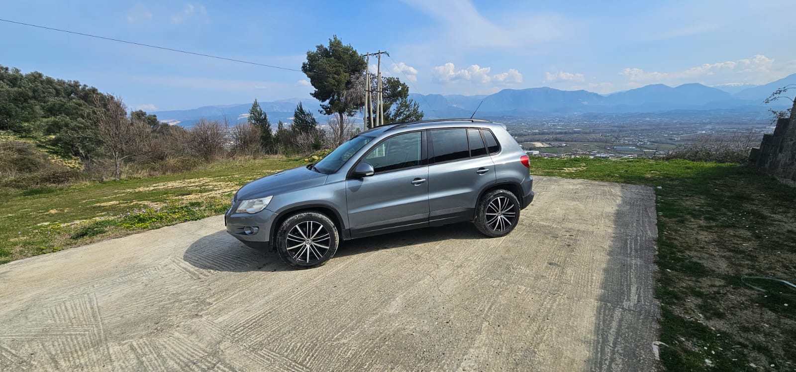 Volkswagen Tiguan - photo 3