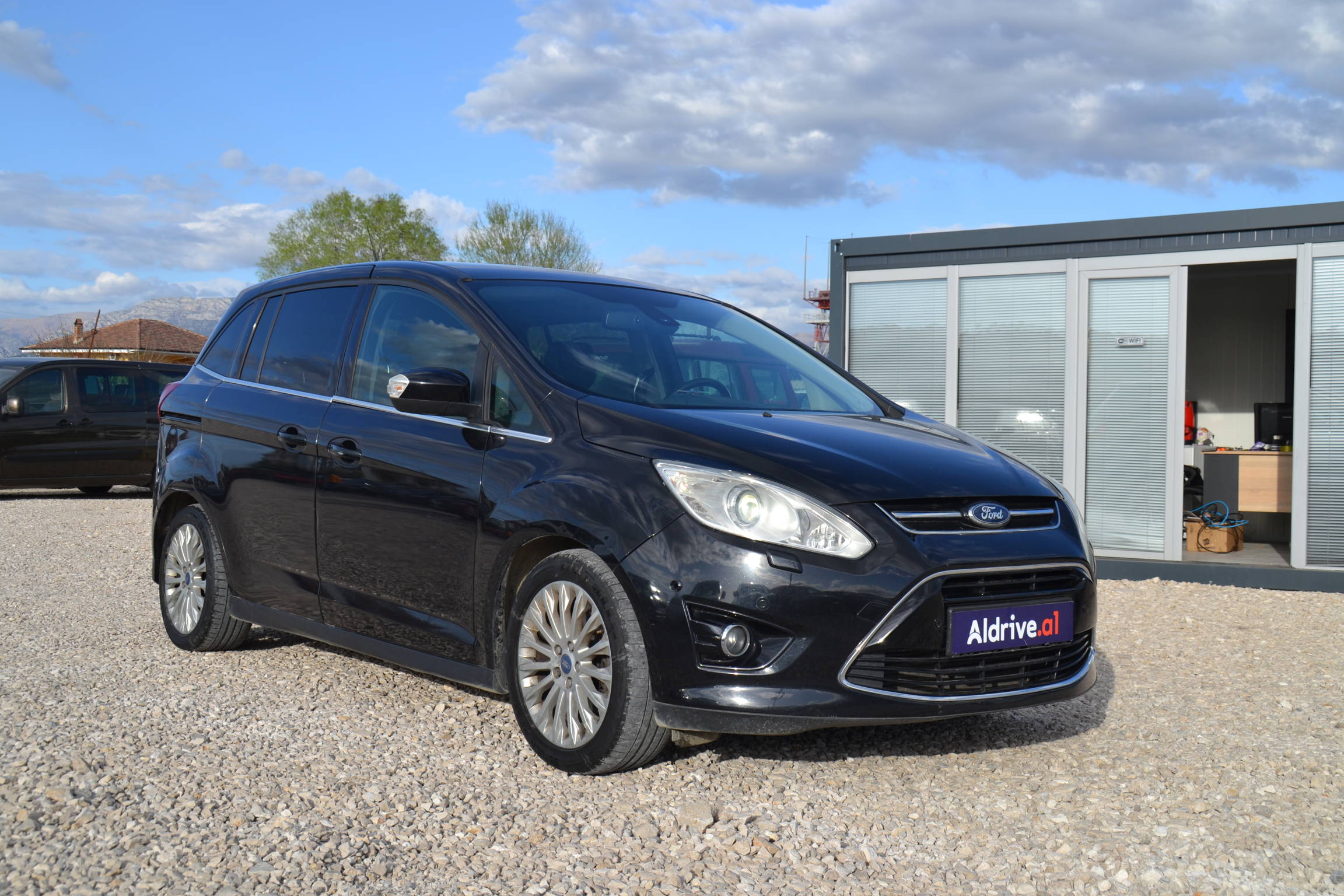 Ford C-MAX Energi - photo 3