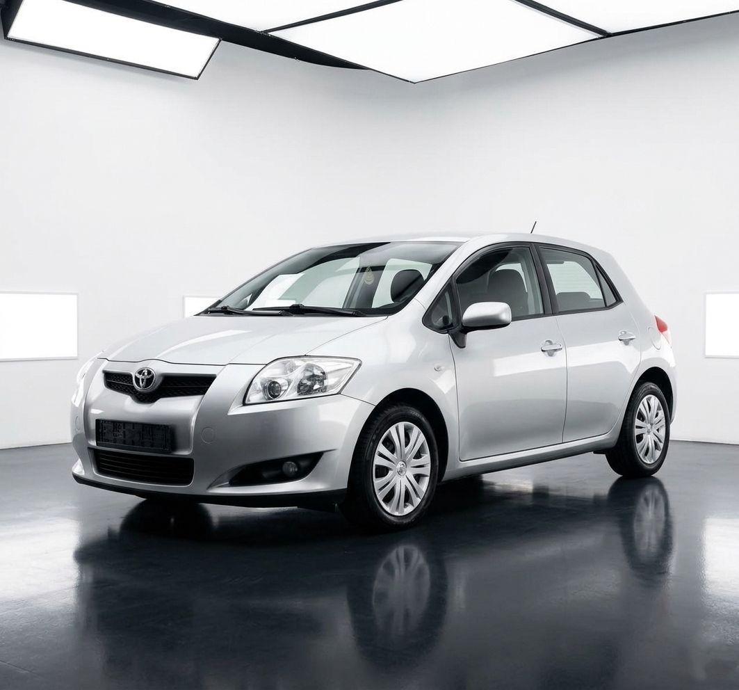 Toyota Auris RentX Albania