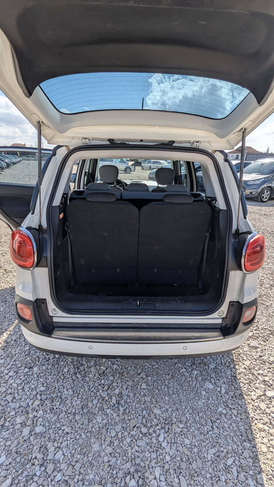 FIAT 500L - photo 4