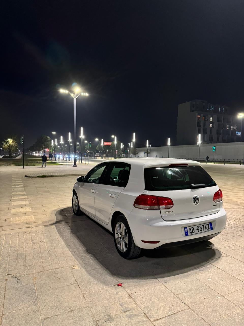 Volkswagen Golf - photo 3