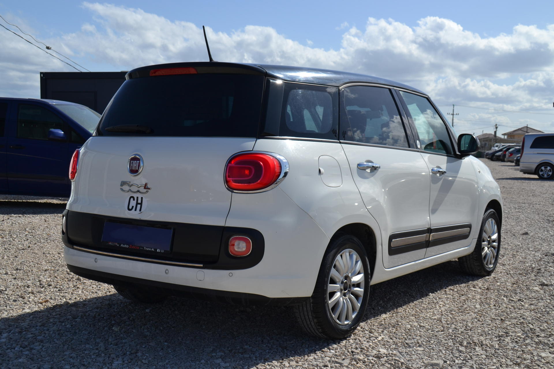 FIAT 500L - photo 3