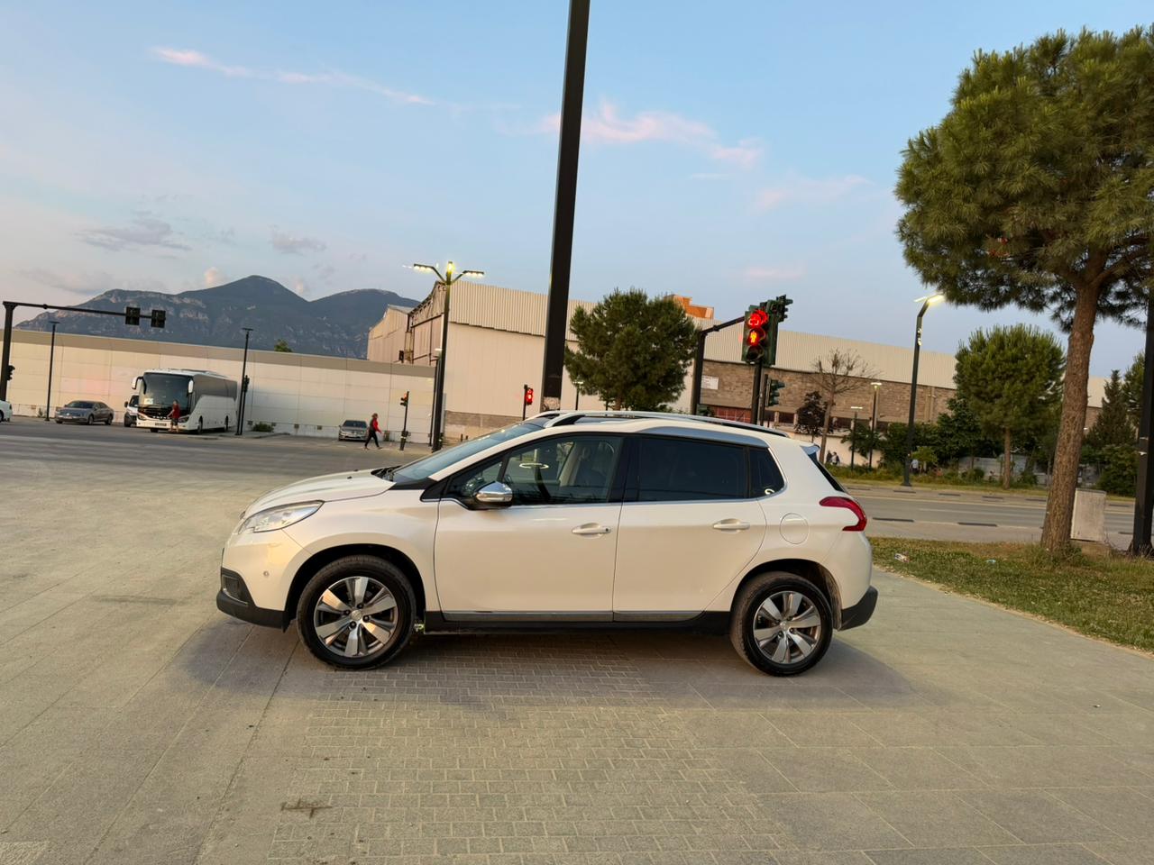 Peugeot 2008 - photo 3
