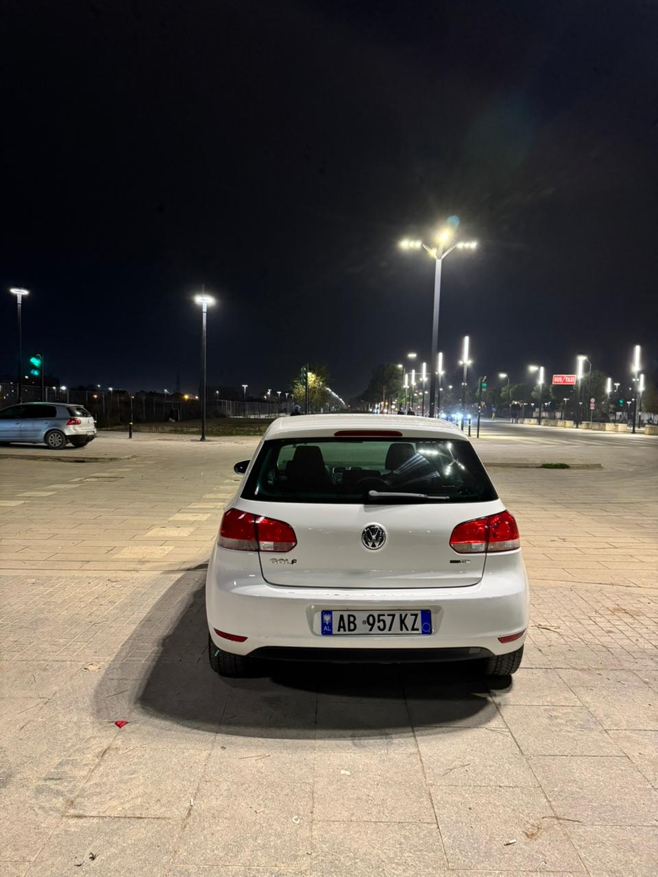 Volkswagen Golf - photo 4