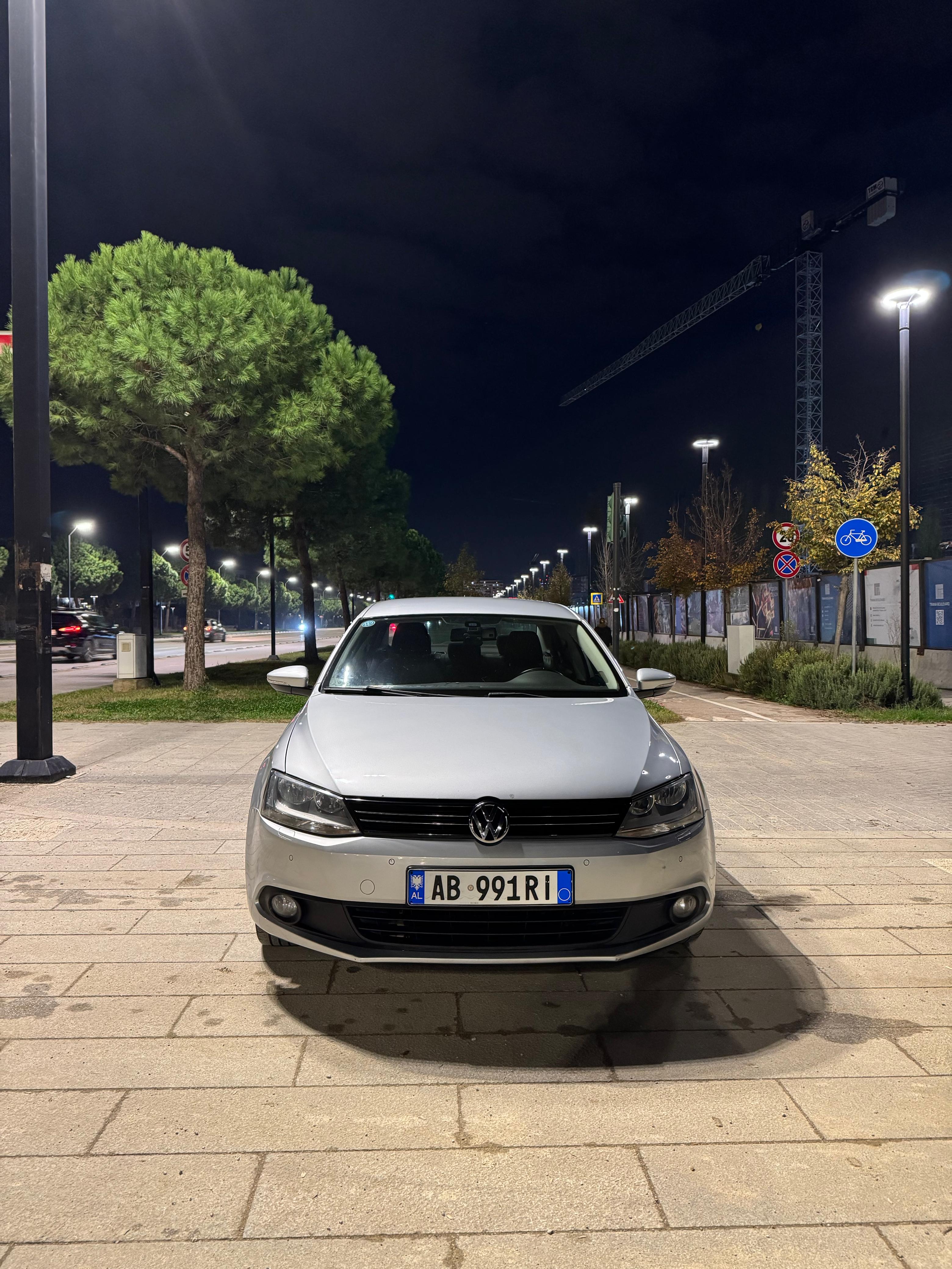 Volkswagen Jetta for rent