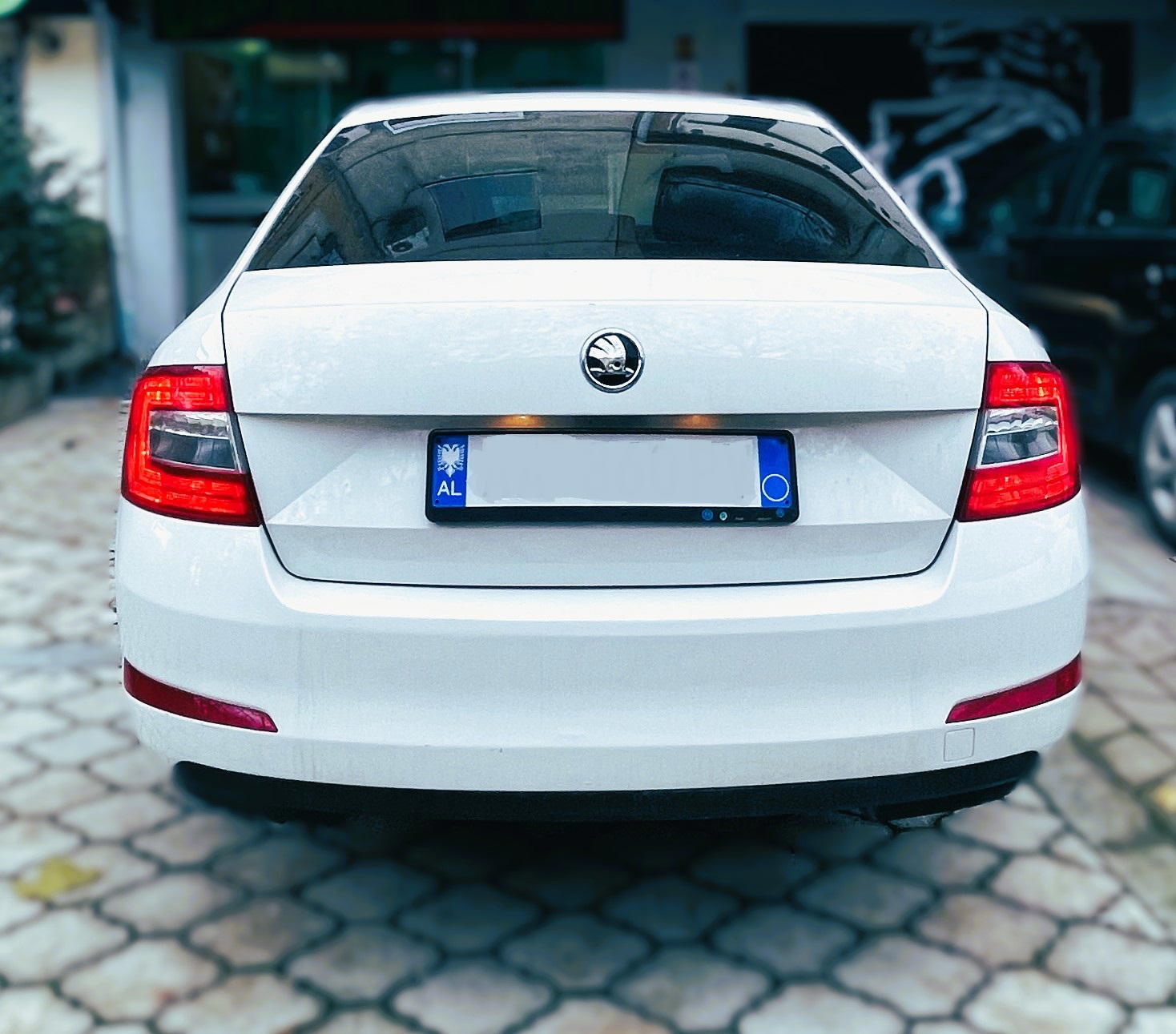 Skoda Octavia RentX Albania
