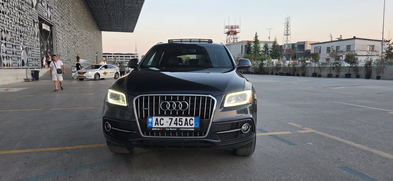 Audi Q5 - photo 4