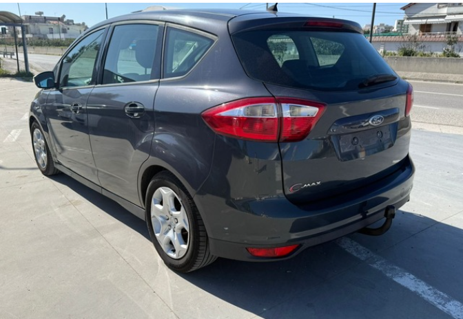 Ford C-MAX Energi - side view