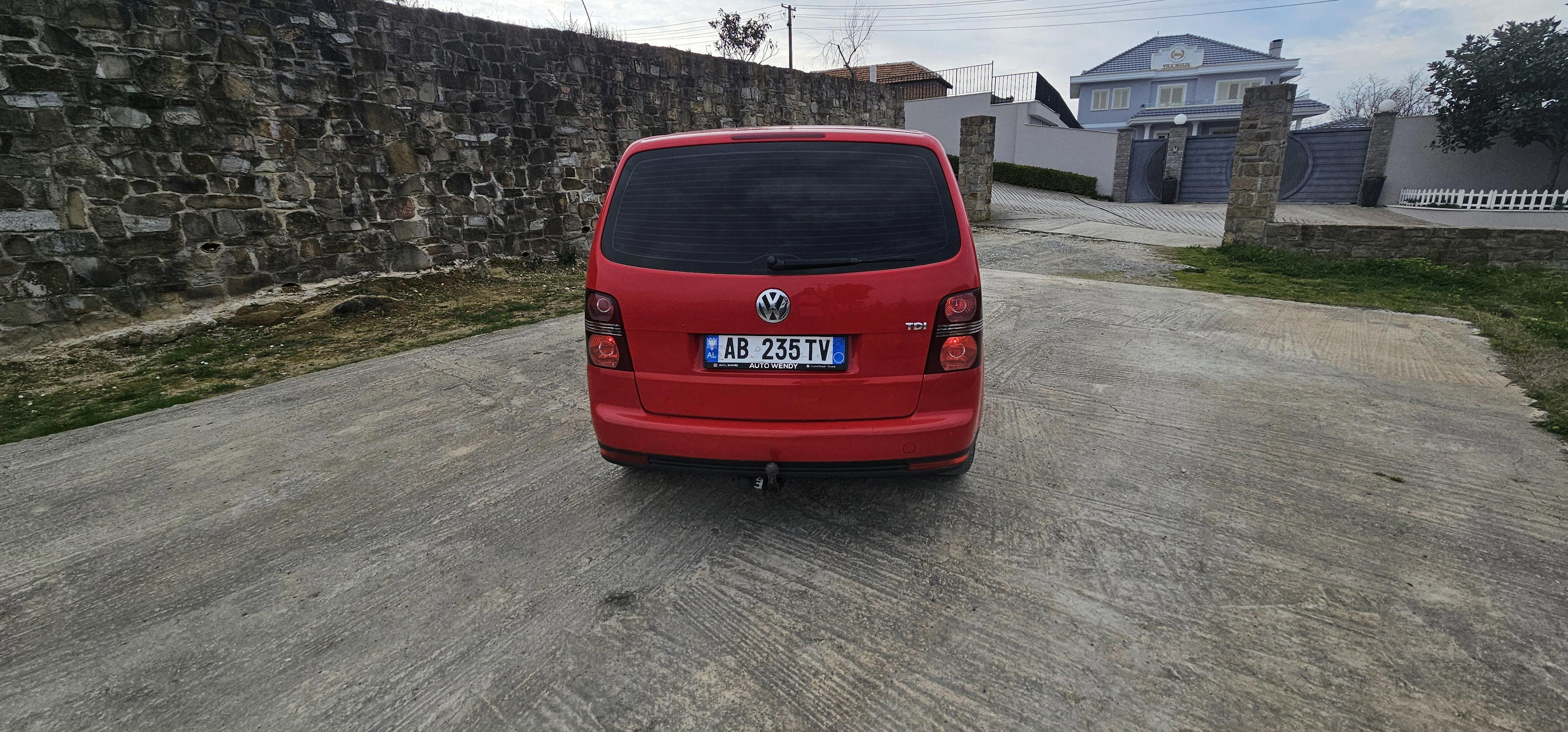 Volkswagen Touran - photo 3