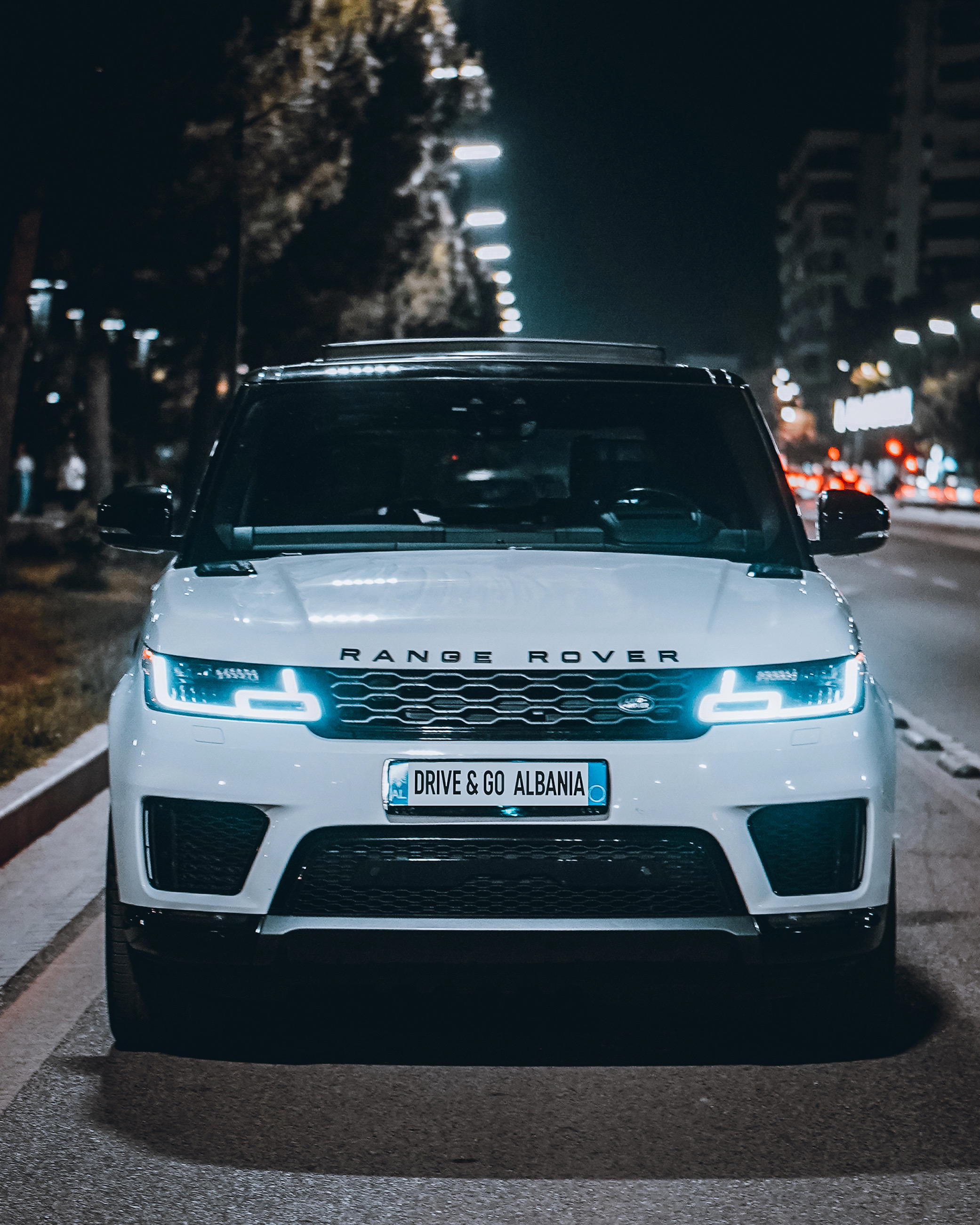 Land Rover Range Rover - main photo