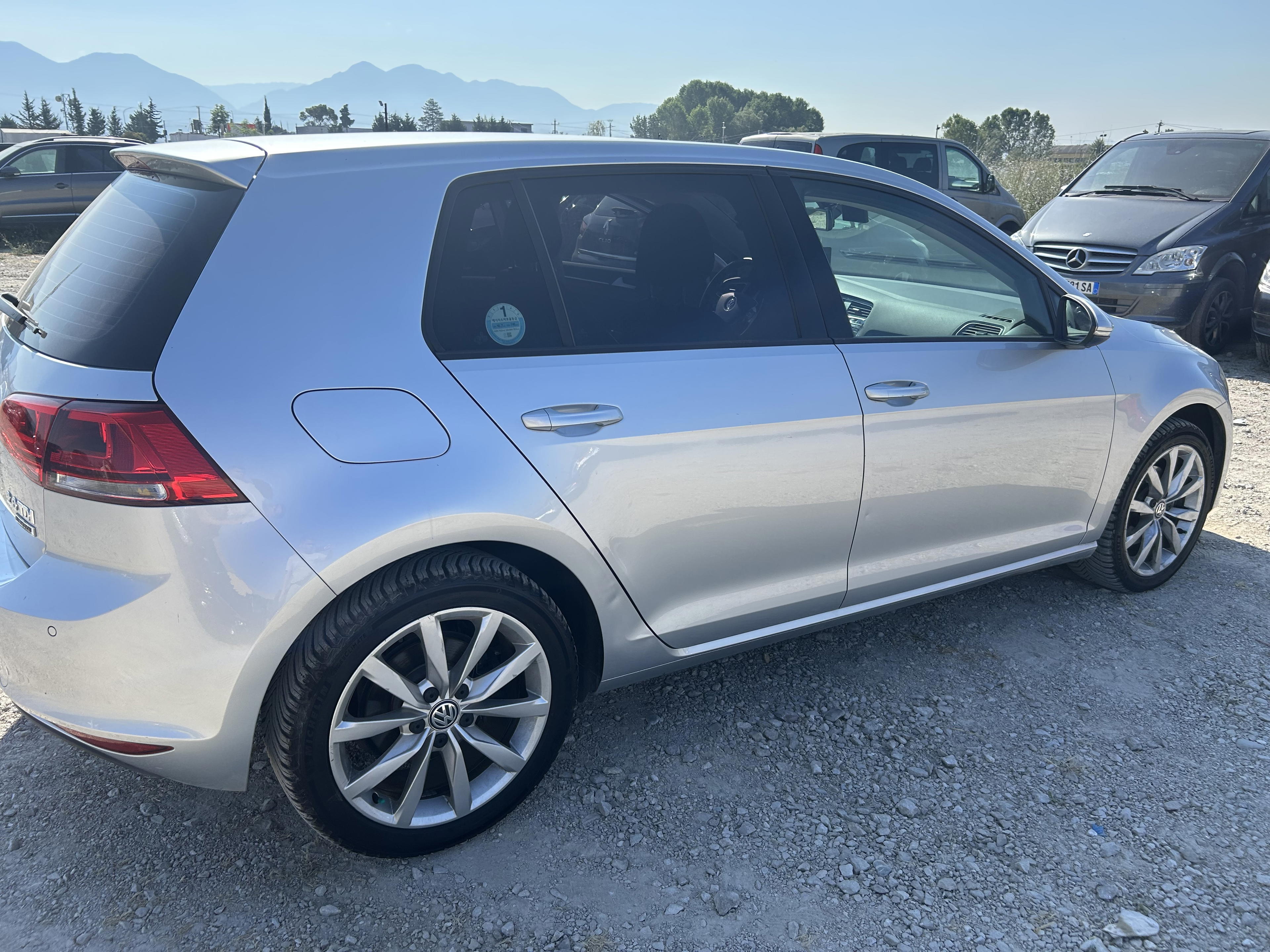 Volkswagen Golf - photo 3