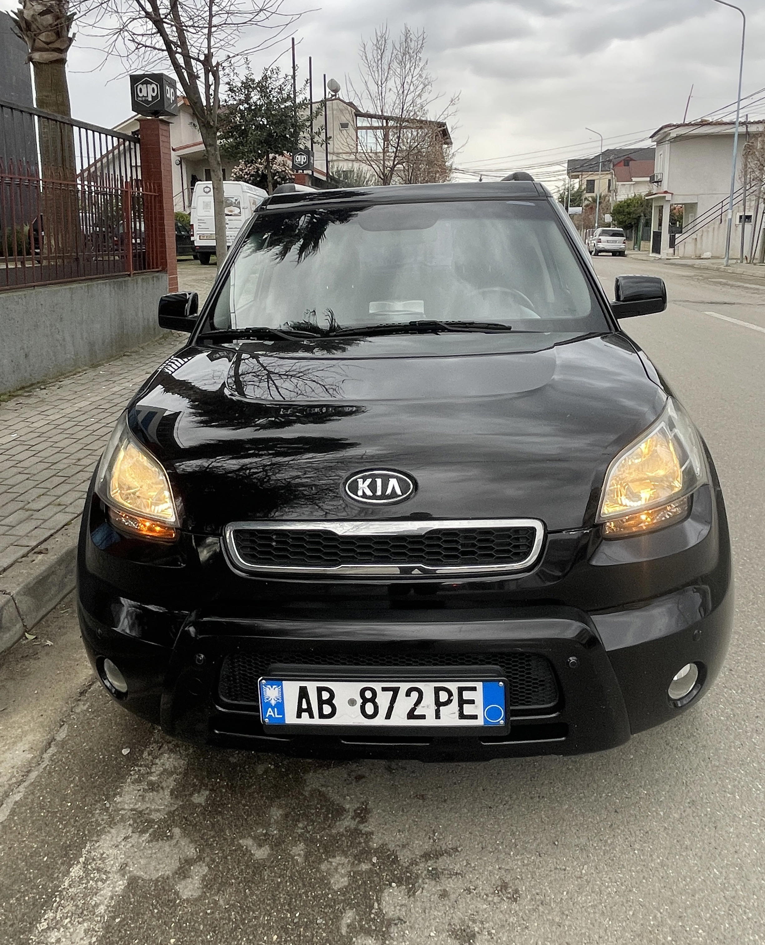 Kia Soul - side view