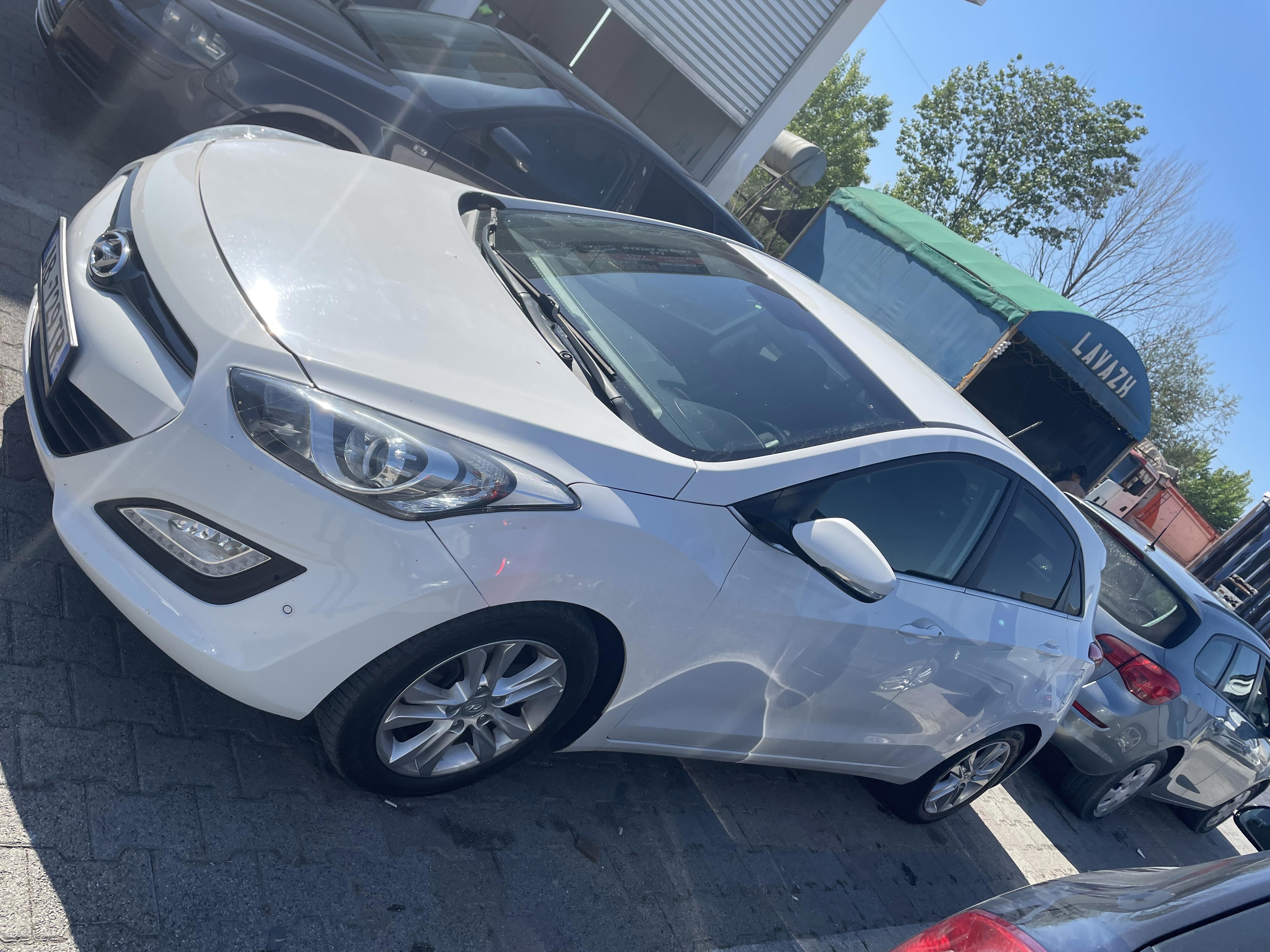 Hyundai I30 - photo 4
