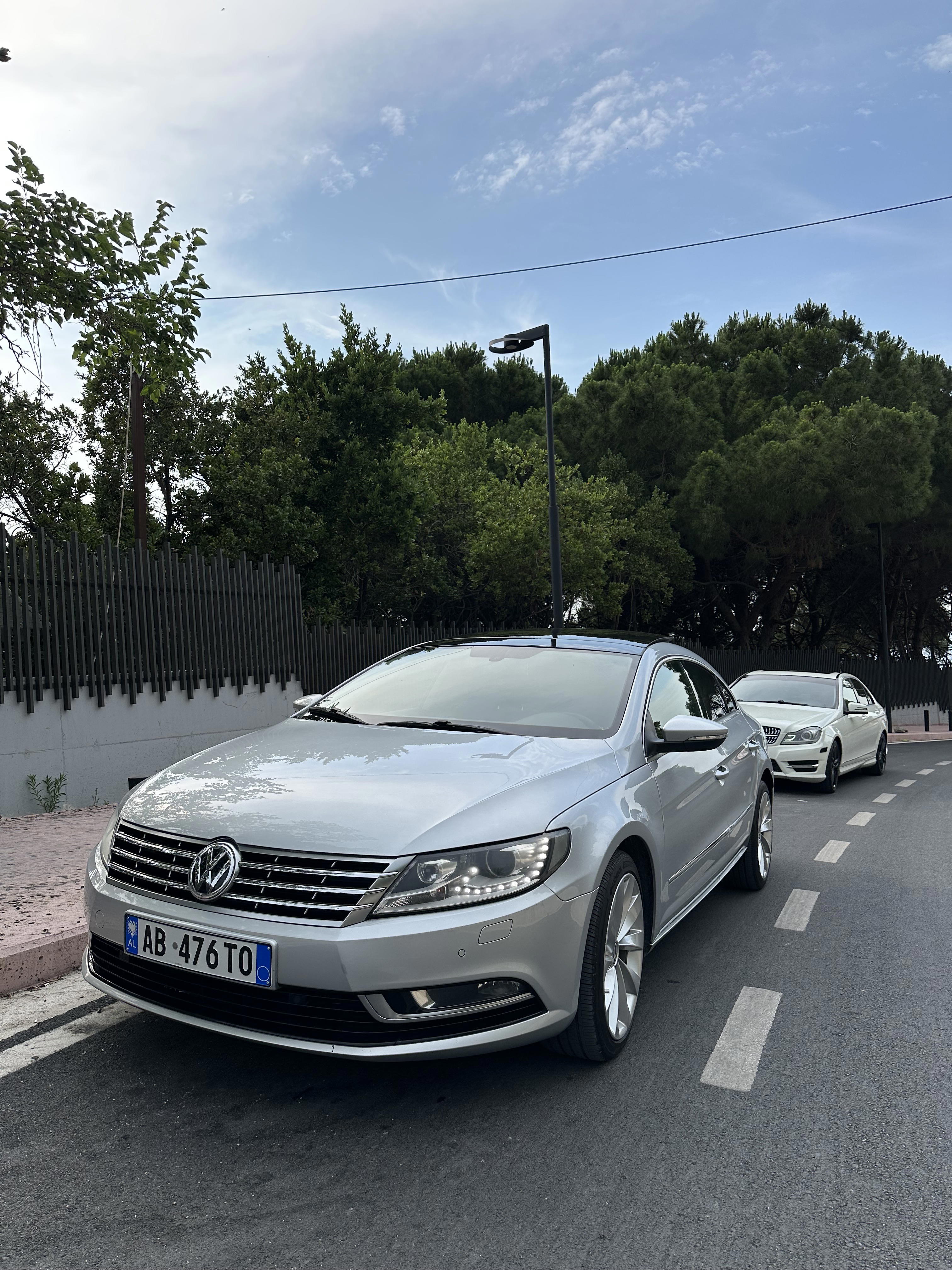 Volkswagen CC - main photo