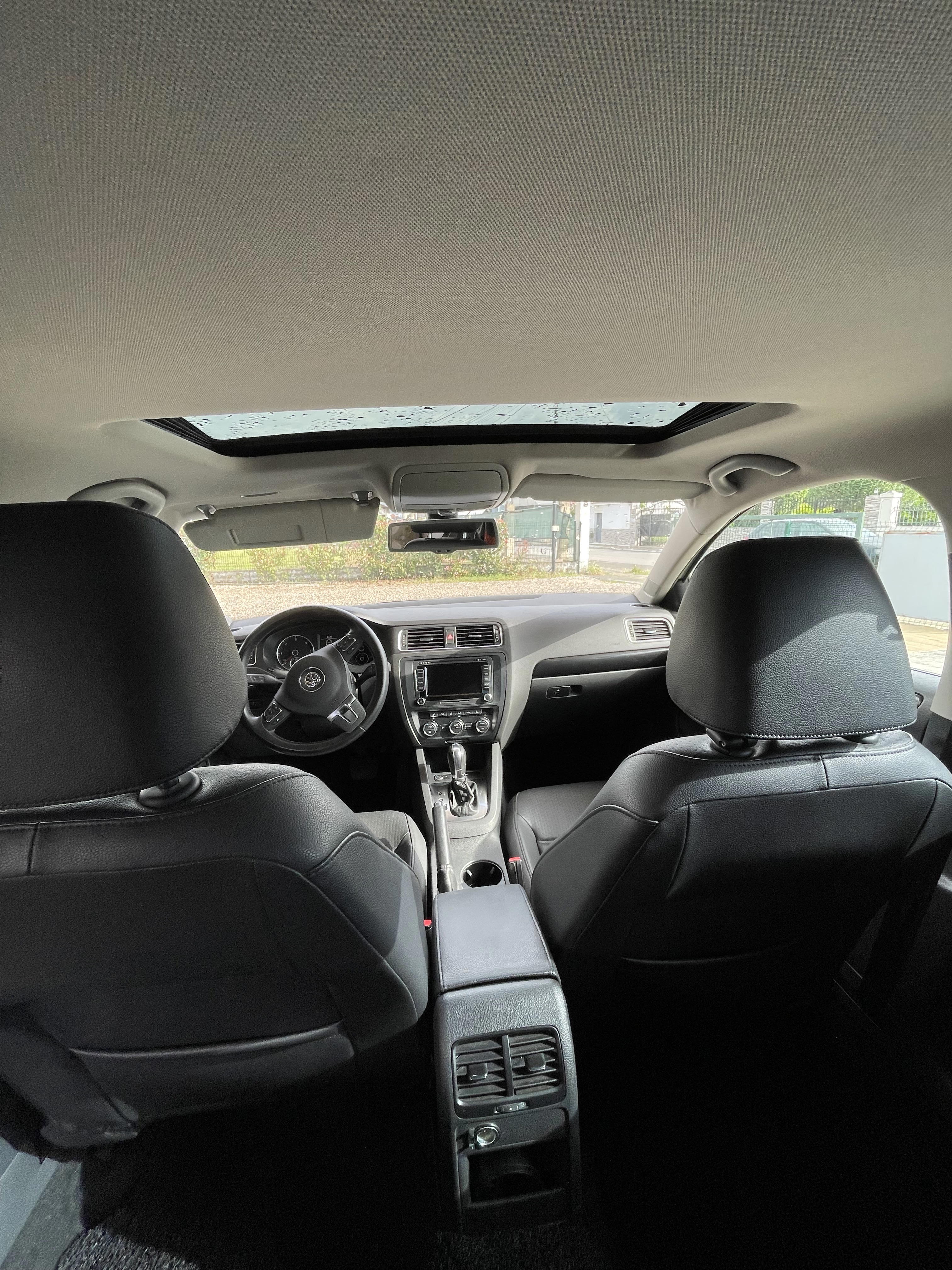 Volkswagen Jetta - photo 3
