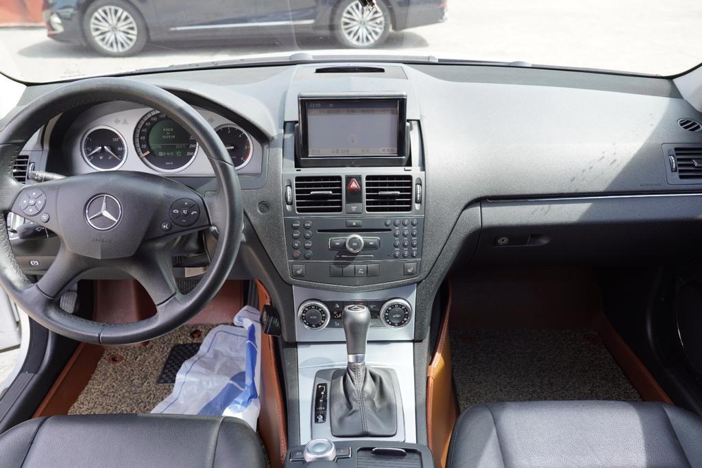 Mercedes-Benz C-Class - photo 4