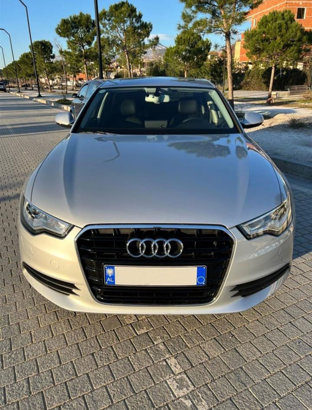 Audi A6 - side view