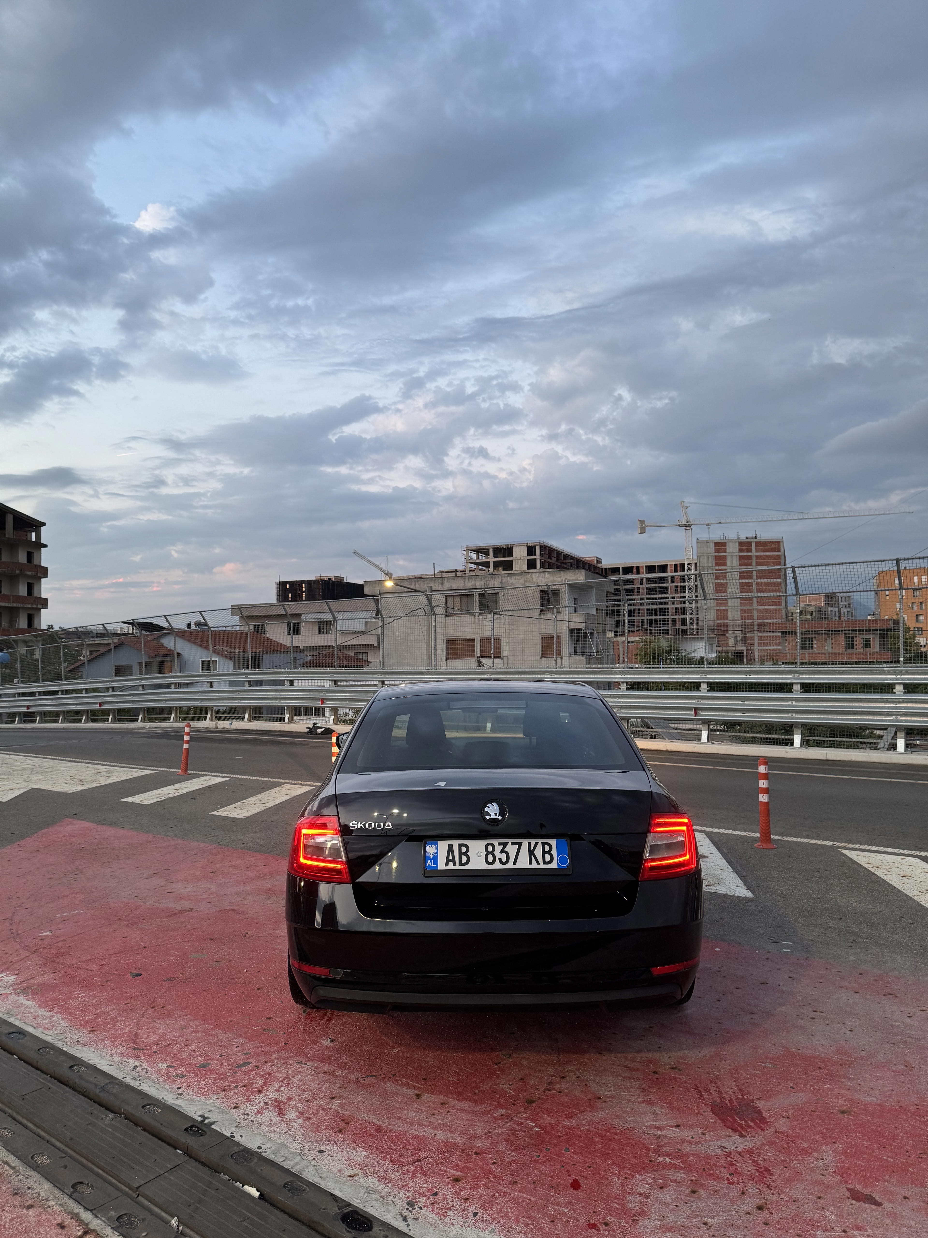 Skoda Octavia - photo 4