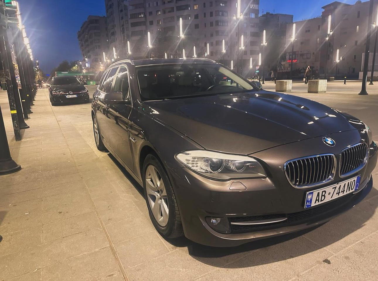 BMW 5 Series - photo 3