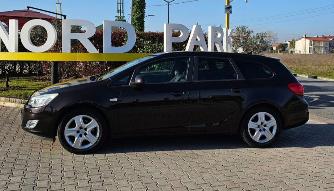 Opel Astra - photo 3