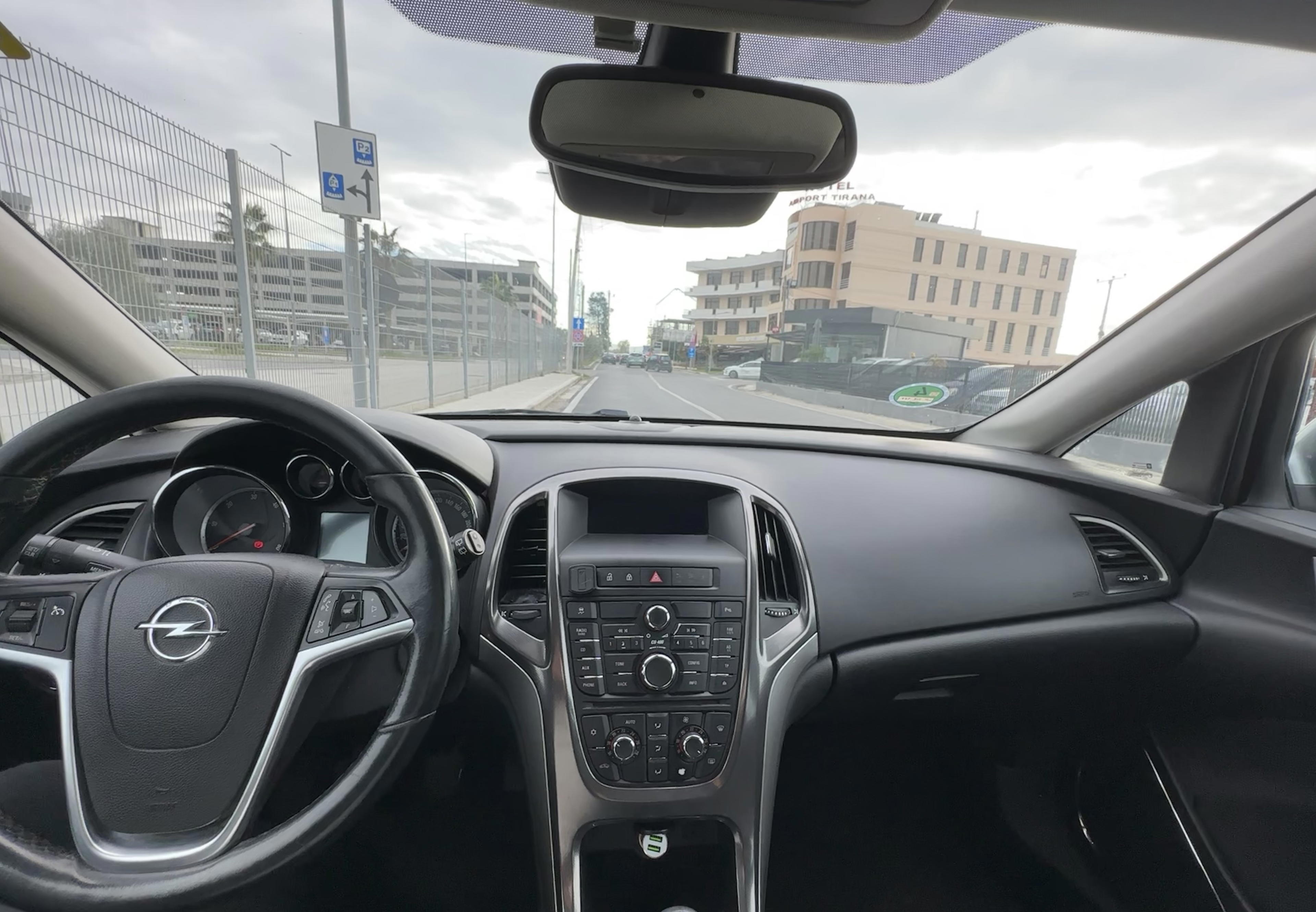 Opel Astra - photo 4