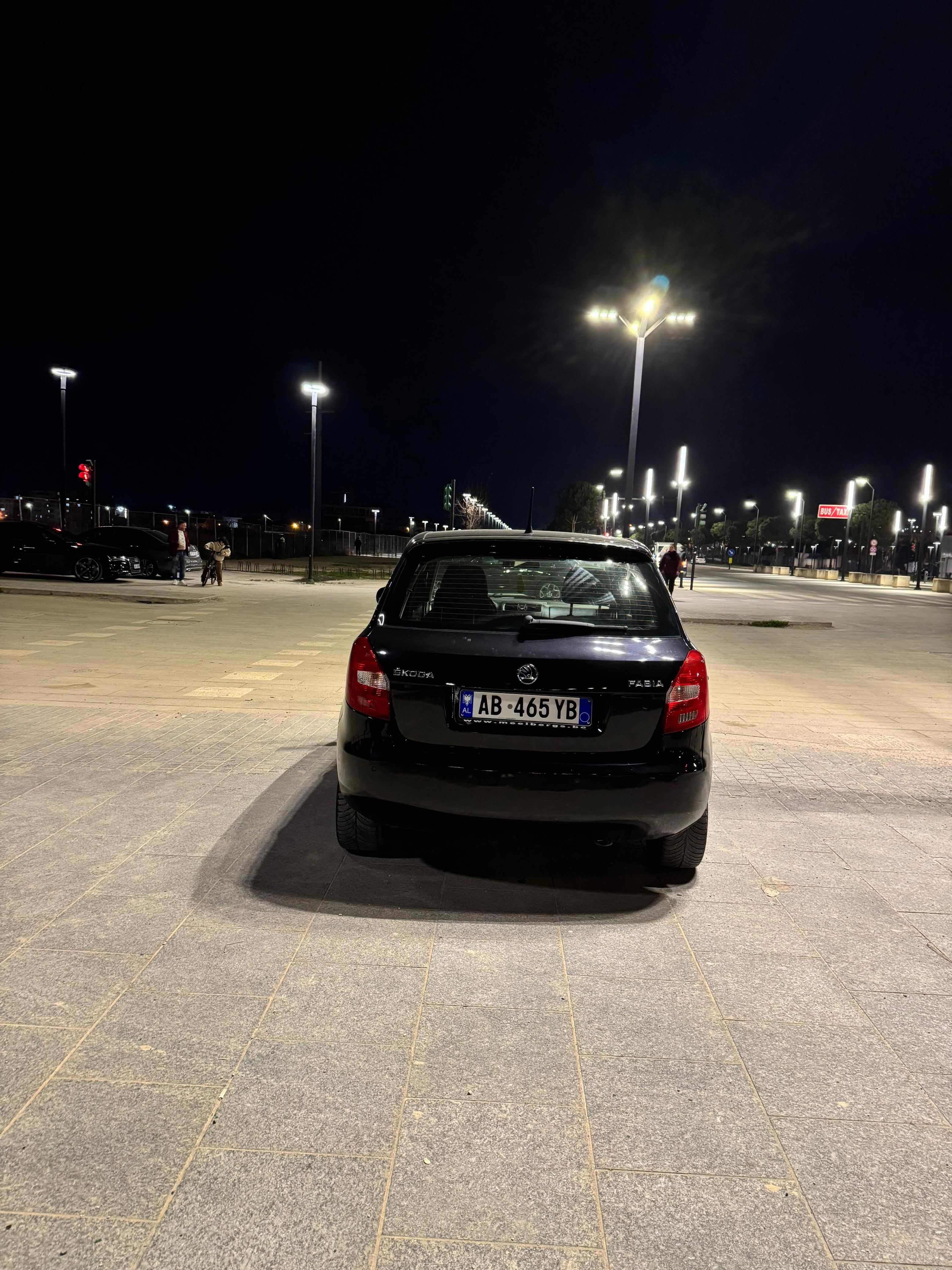 Skoda Fabia - photo 4