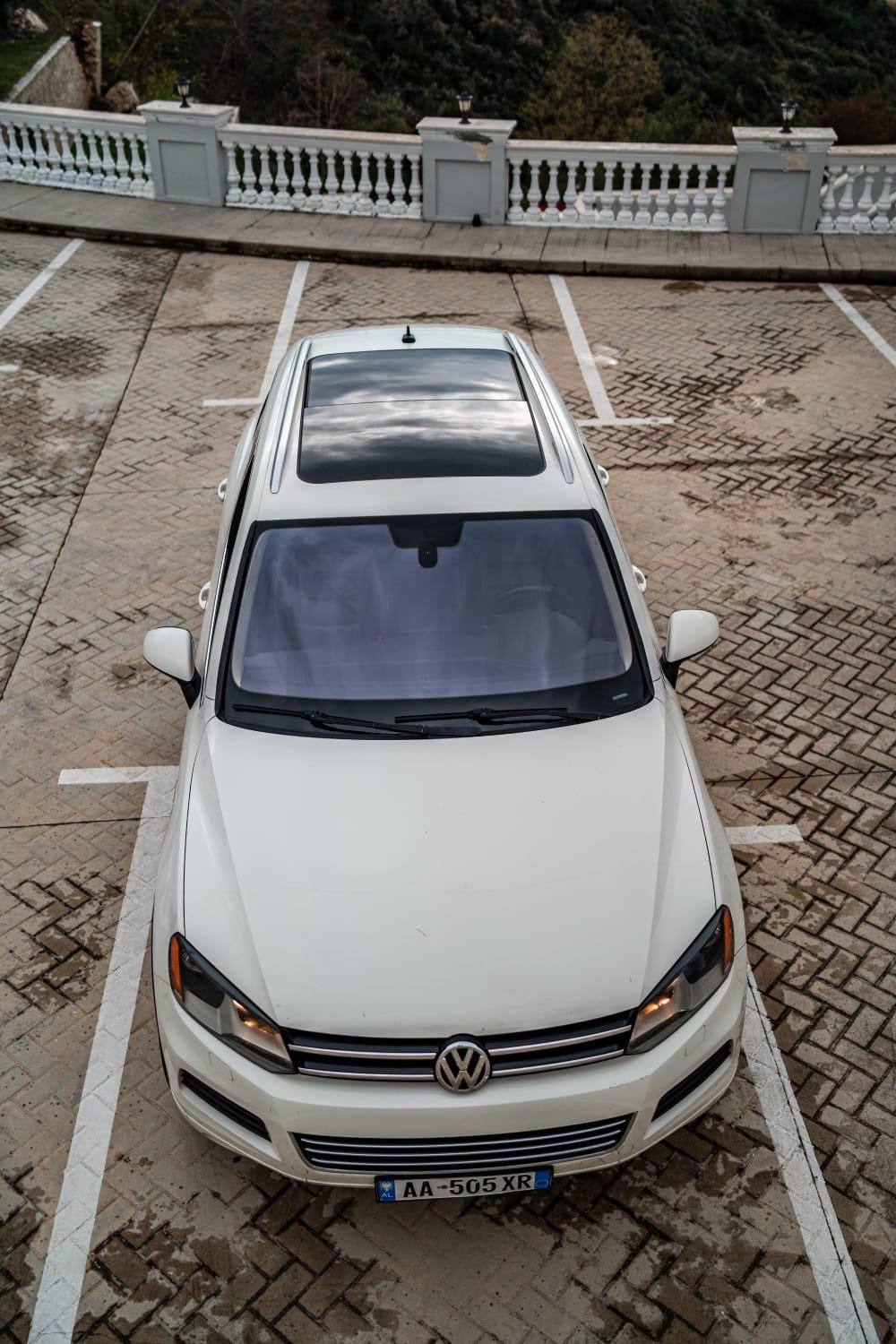 Volkswagen Touareg - photo 4