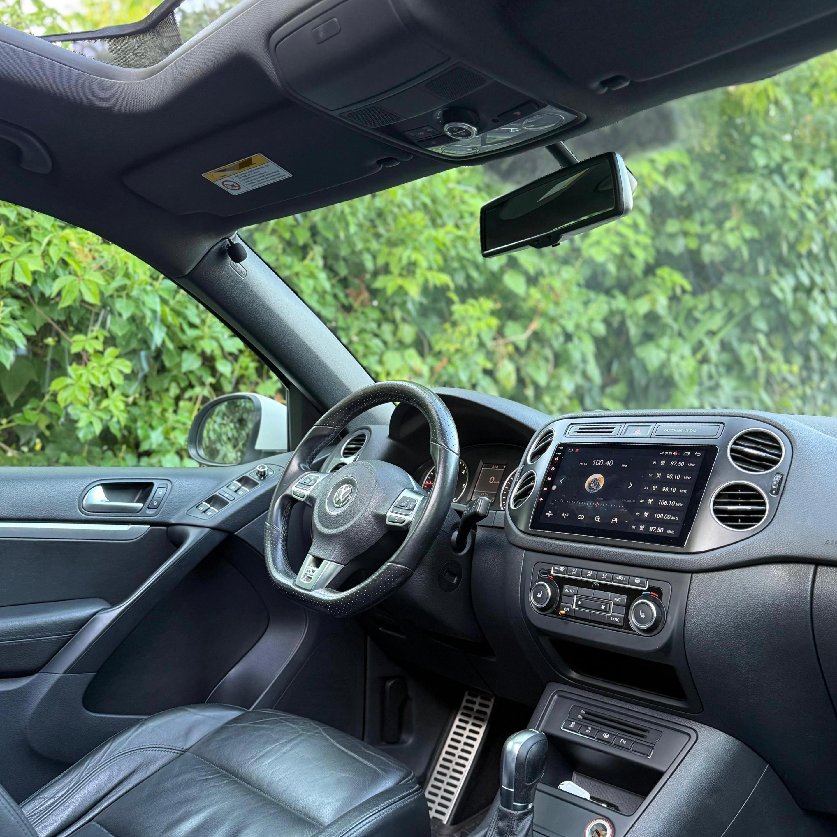Volkswagen Tiguan - photo 4
