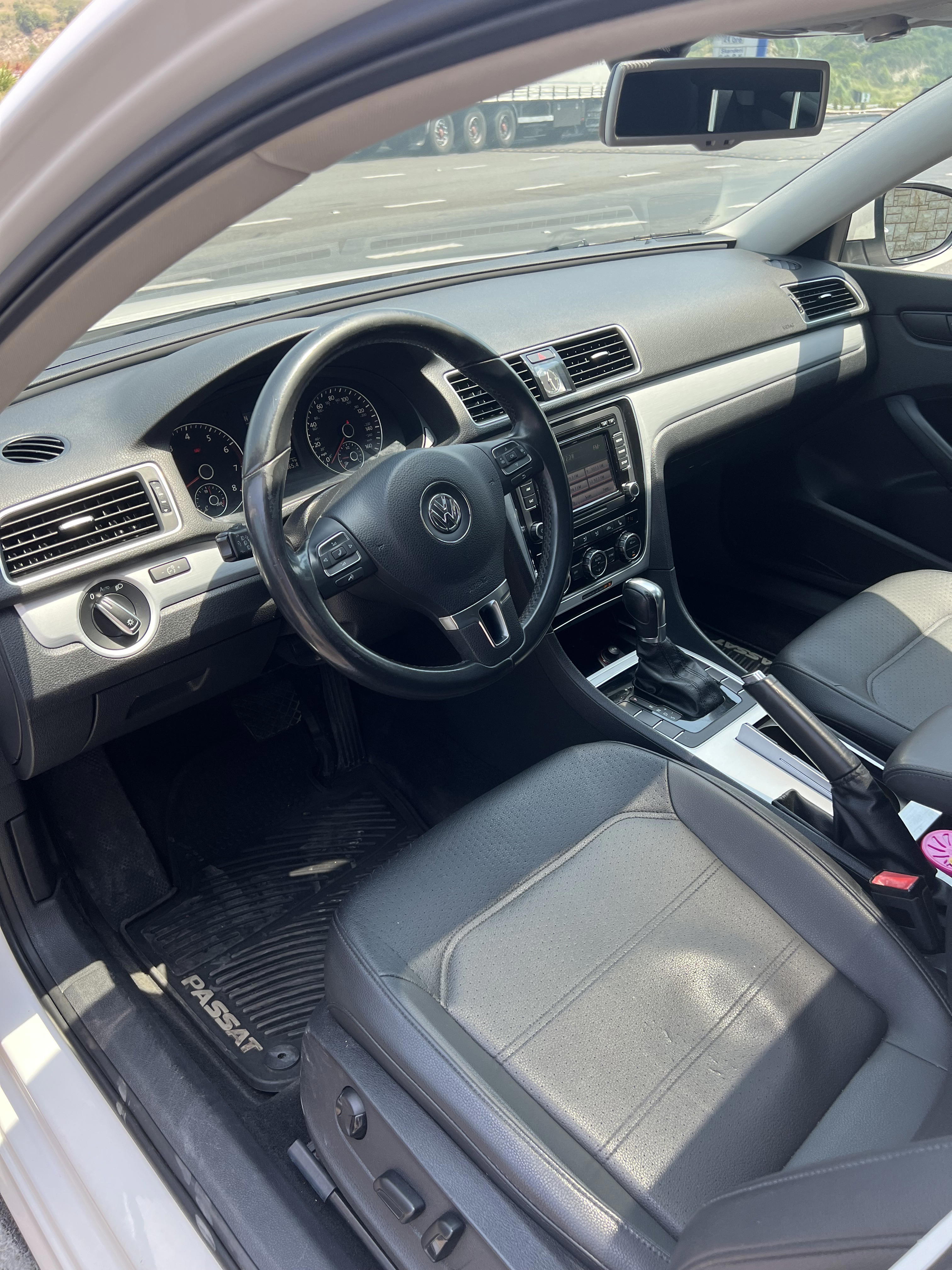 Volkswagen Passat - photo 4