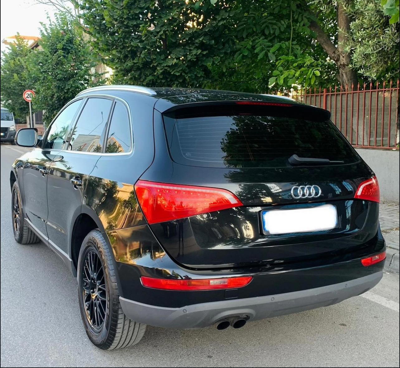 Audi Q5 - main photo