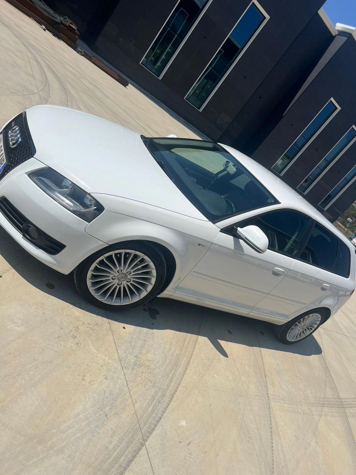 Audi A3 Sportback - photo 4