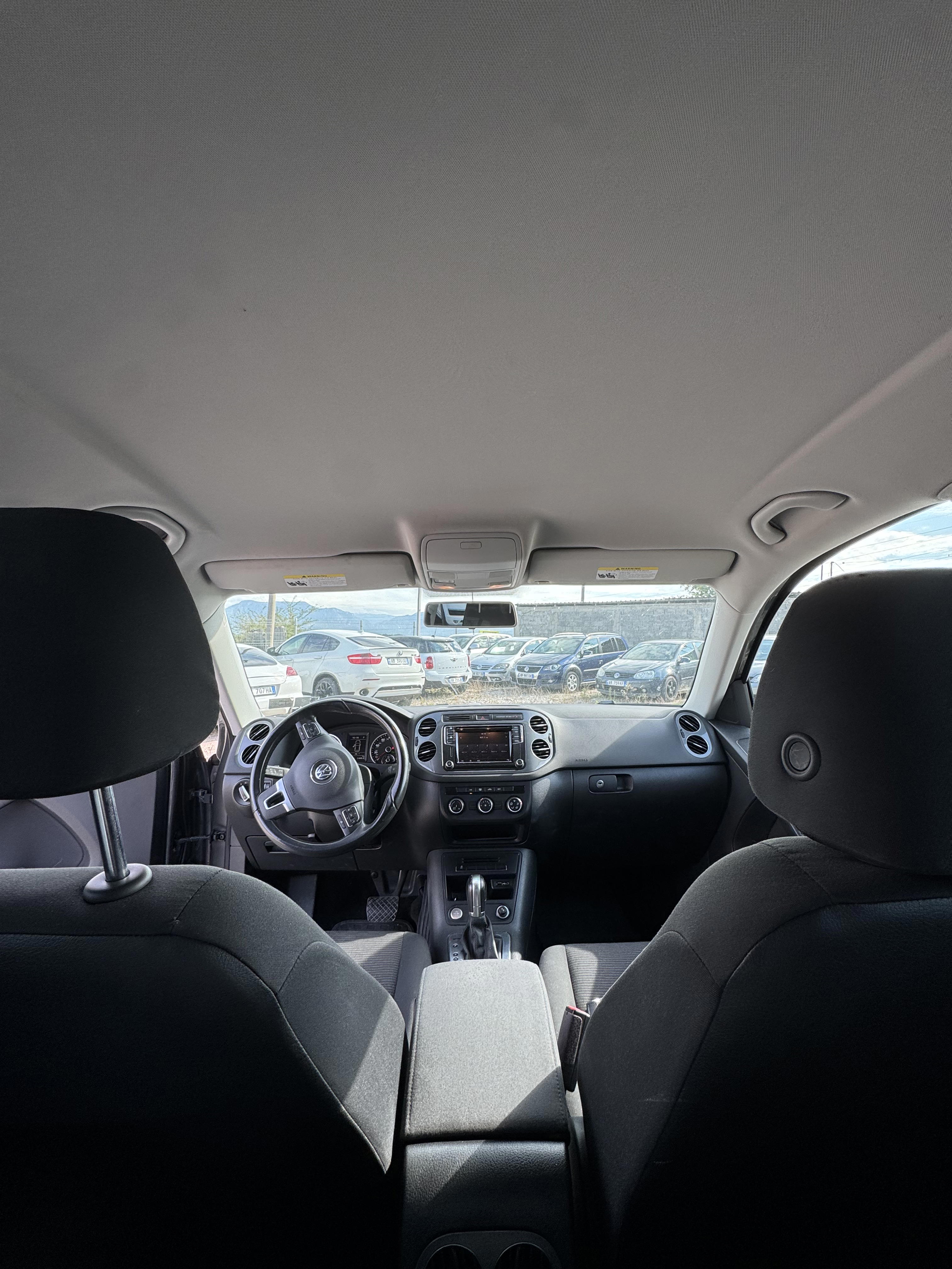 Volkswagen Tiguan - photo 4