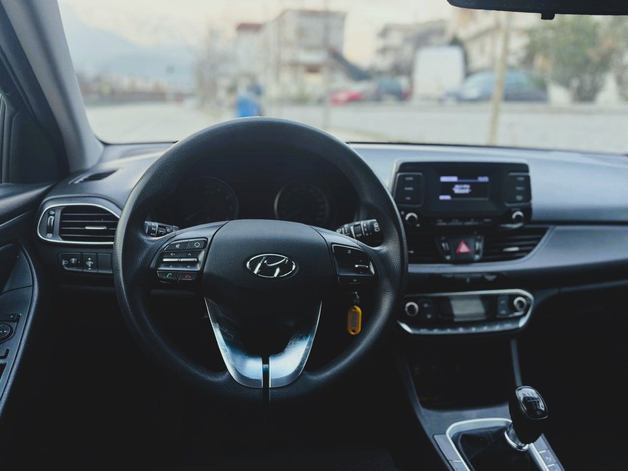 Hyundai I30 - main photo