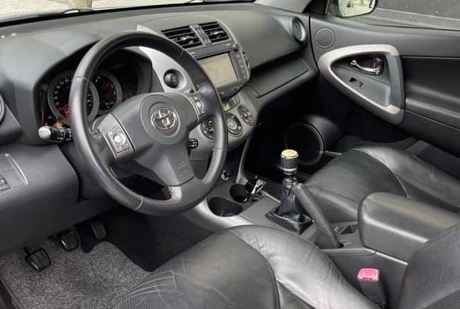 Toyota RAV4 - photo 3