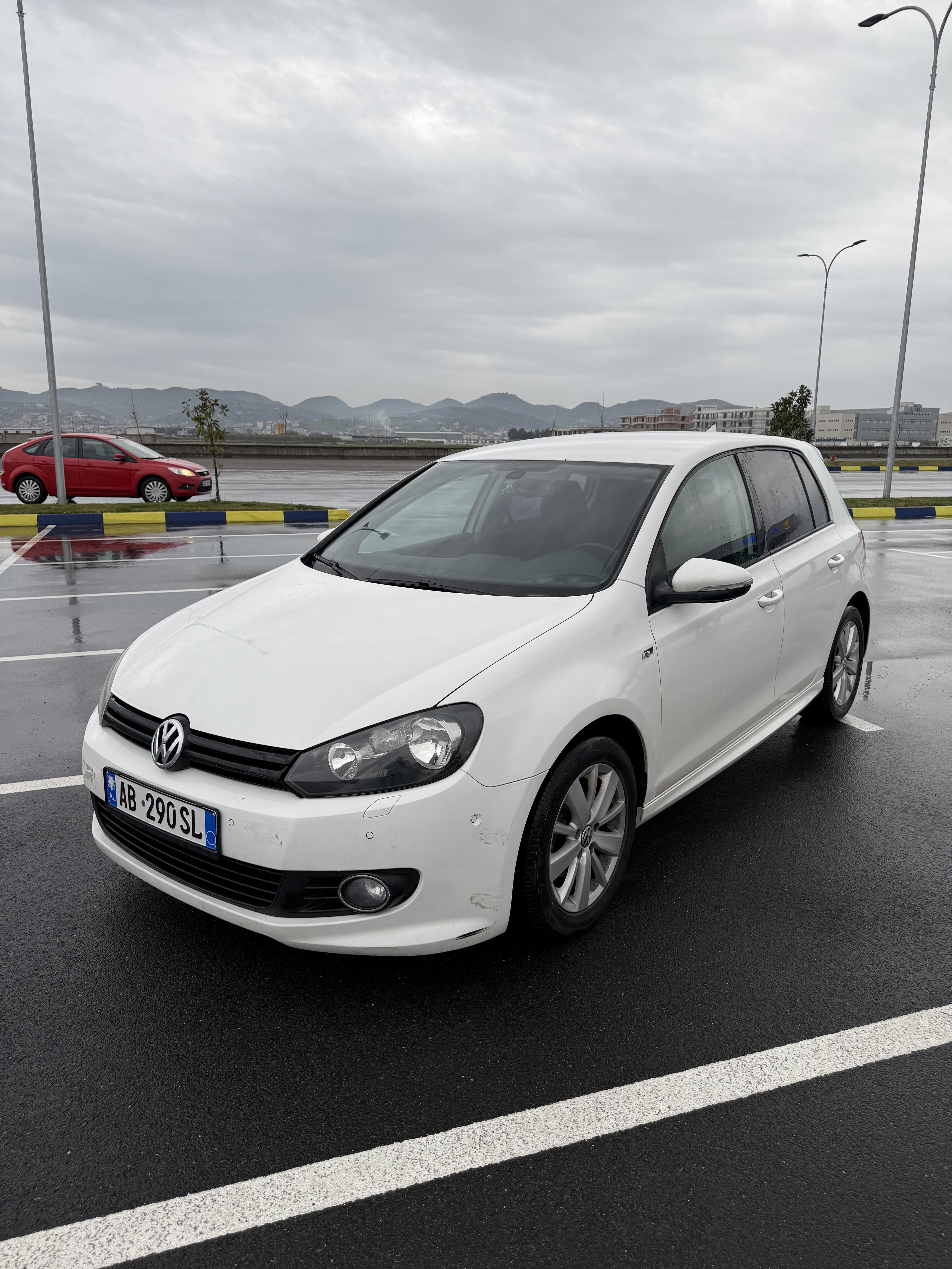 Volkswagen Golf for rent